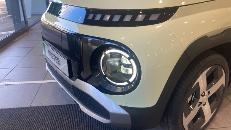 Hyundai INSTER 85kW 02 49kWh 5dr Auto Electric Hatchback